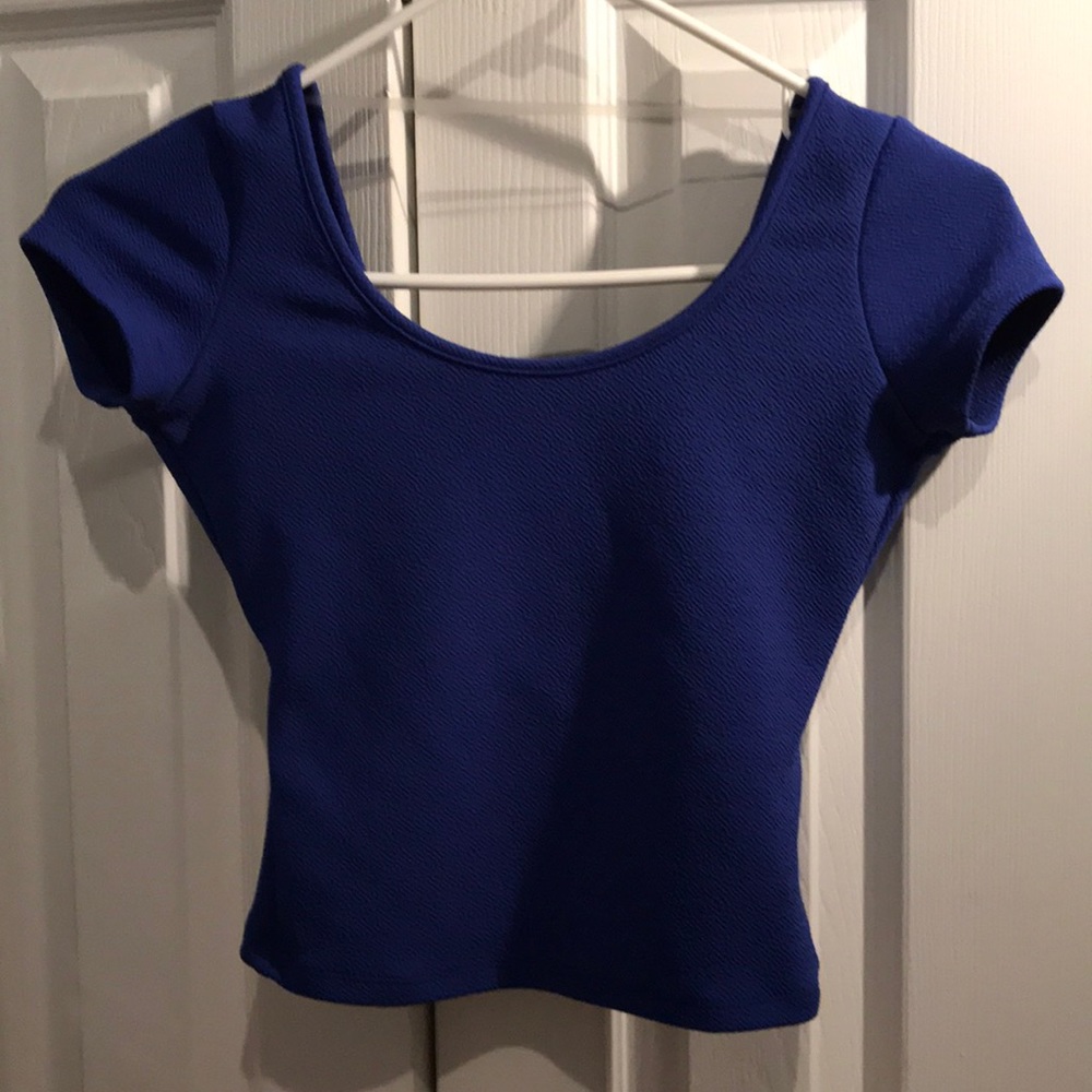 crop top